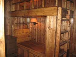 lake house bunk bed