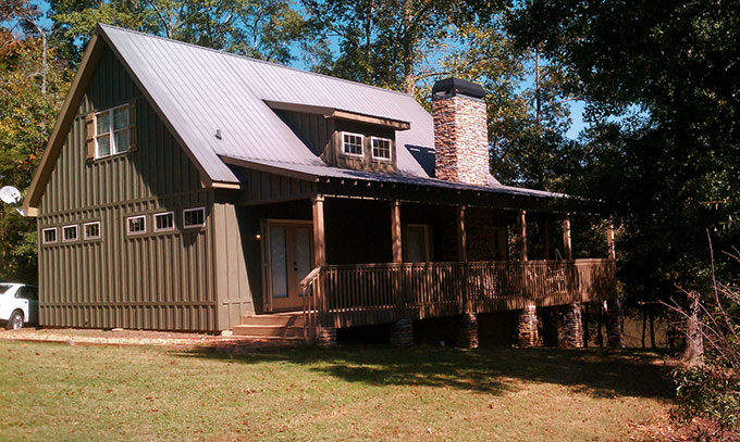 3 Bedroom Small Sloping  Lot  Lake  Cabin by Max Fulbright